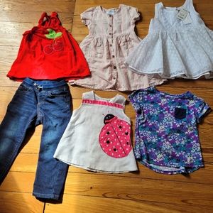 Small lot of girls size 4T/5T clothing